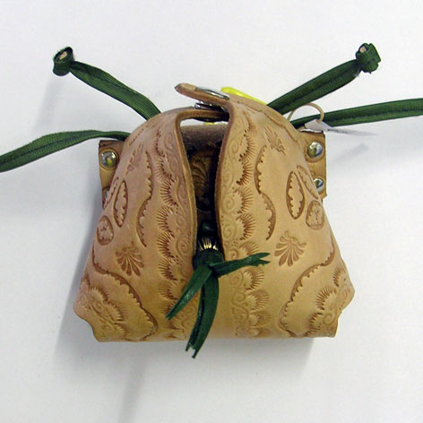A JbT Falconry Hood
